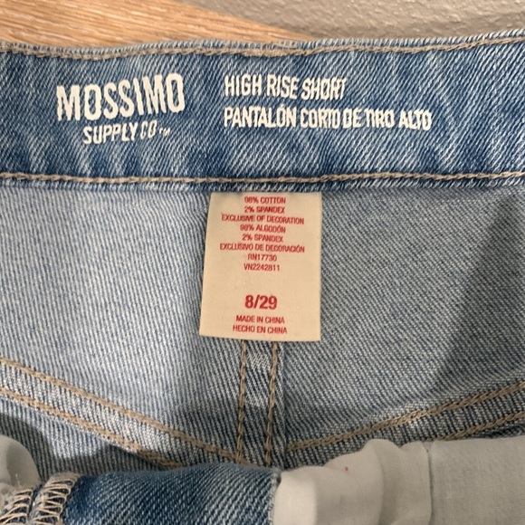 Floral Denim Shorts Raw Hem - Picture 3 of 3